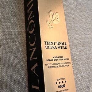 Lancôme Teint Idole Ultra Wear Foundation 090N
